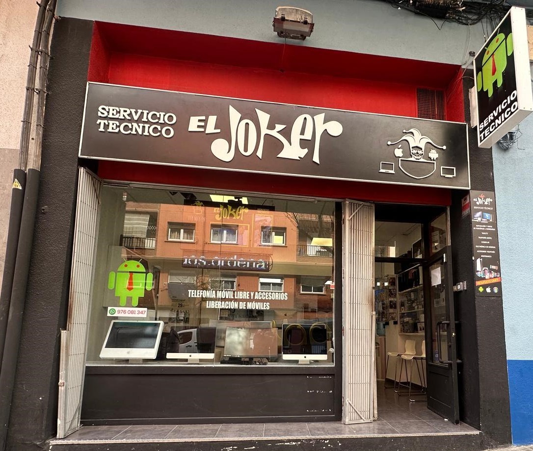 Escaparate El Joker Zaragoza